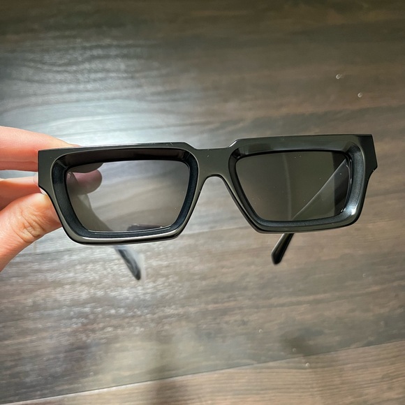 Cleo Harper Black Modern Rectangular Glasses - Picture 2 of 6